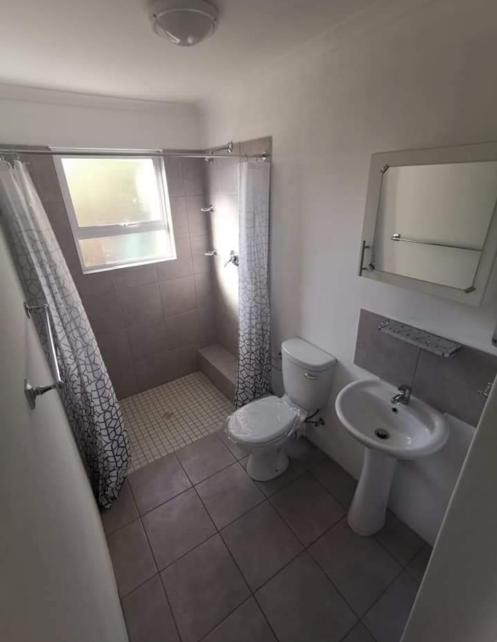 3 Bedroom Property for Sale in Bothasig Western Cape